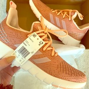 NWT💕 ASWEEGO PINK ADIDAS